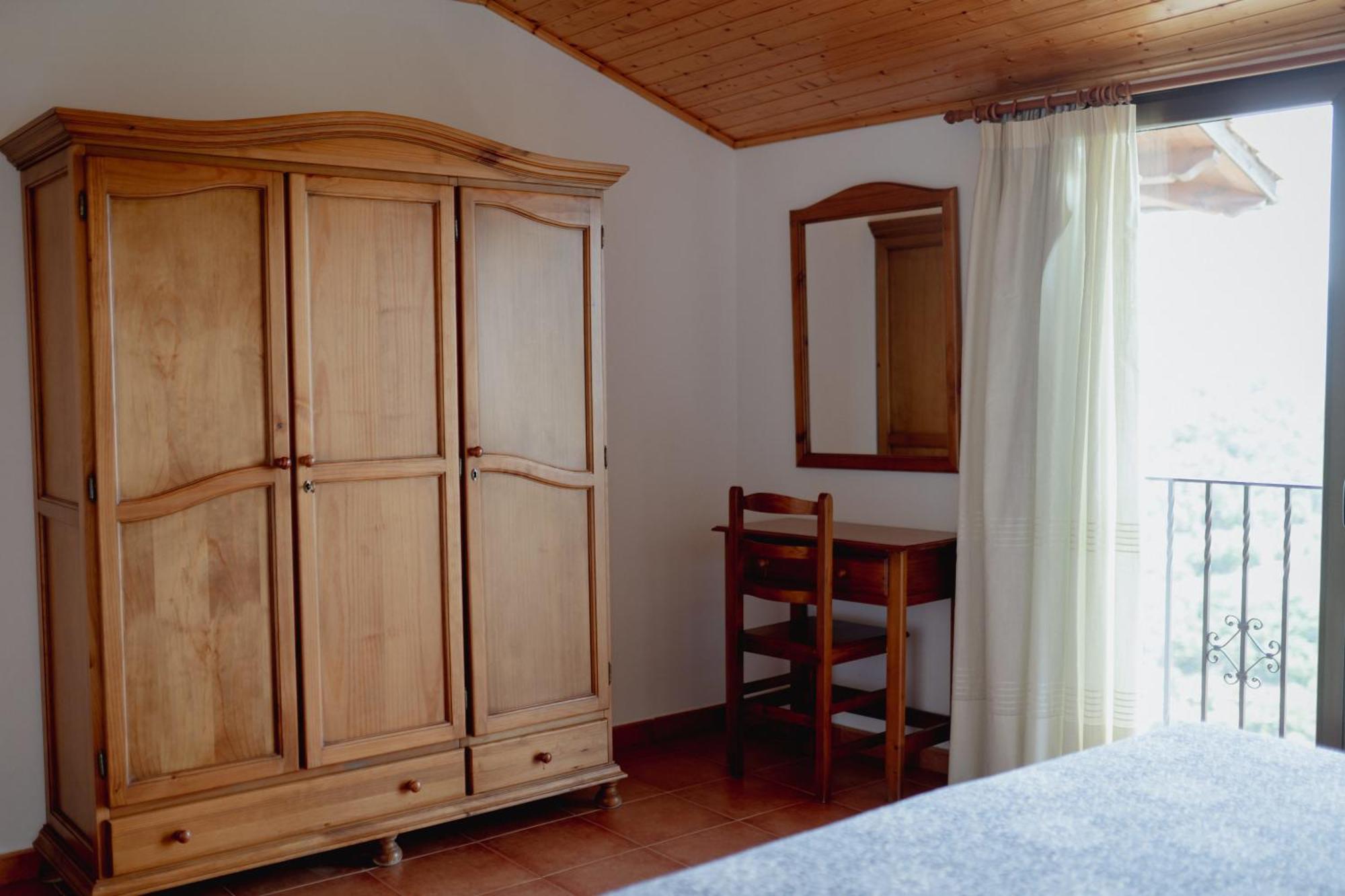 El Portal De La Irene Apartamentos Rurales Claverol Екстериор снимка
